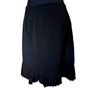 BRIGGS Skirt Black Size 8 Waist 31" L 22"